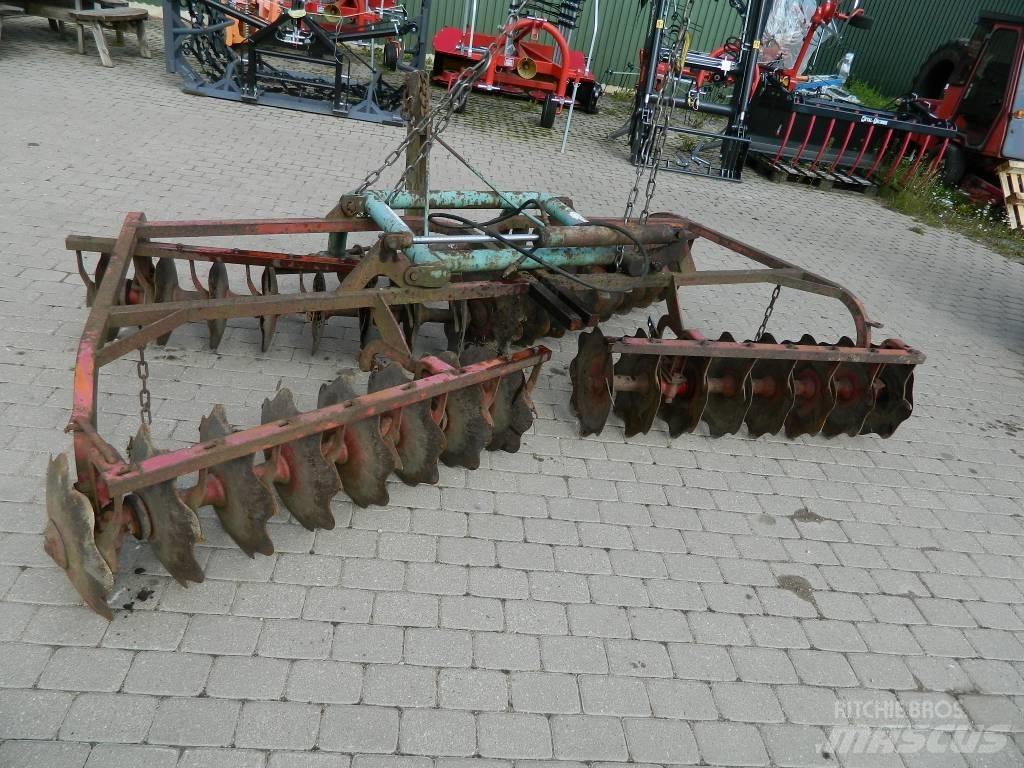 Kverneland 300 圓盤耙