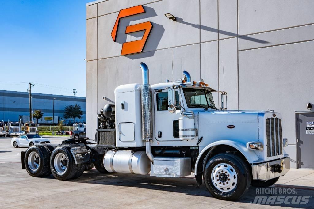 Peterbilt 388 曳引機組件
