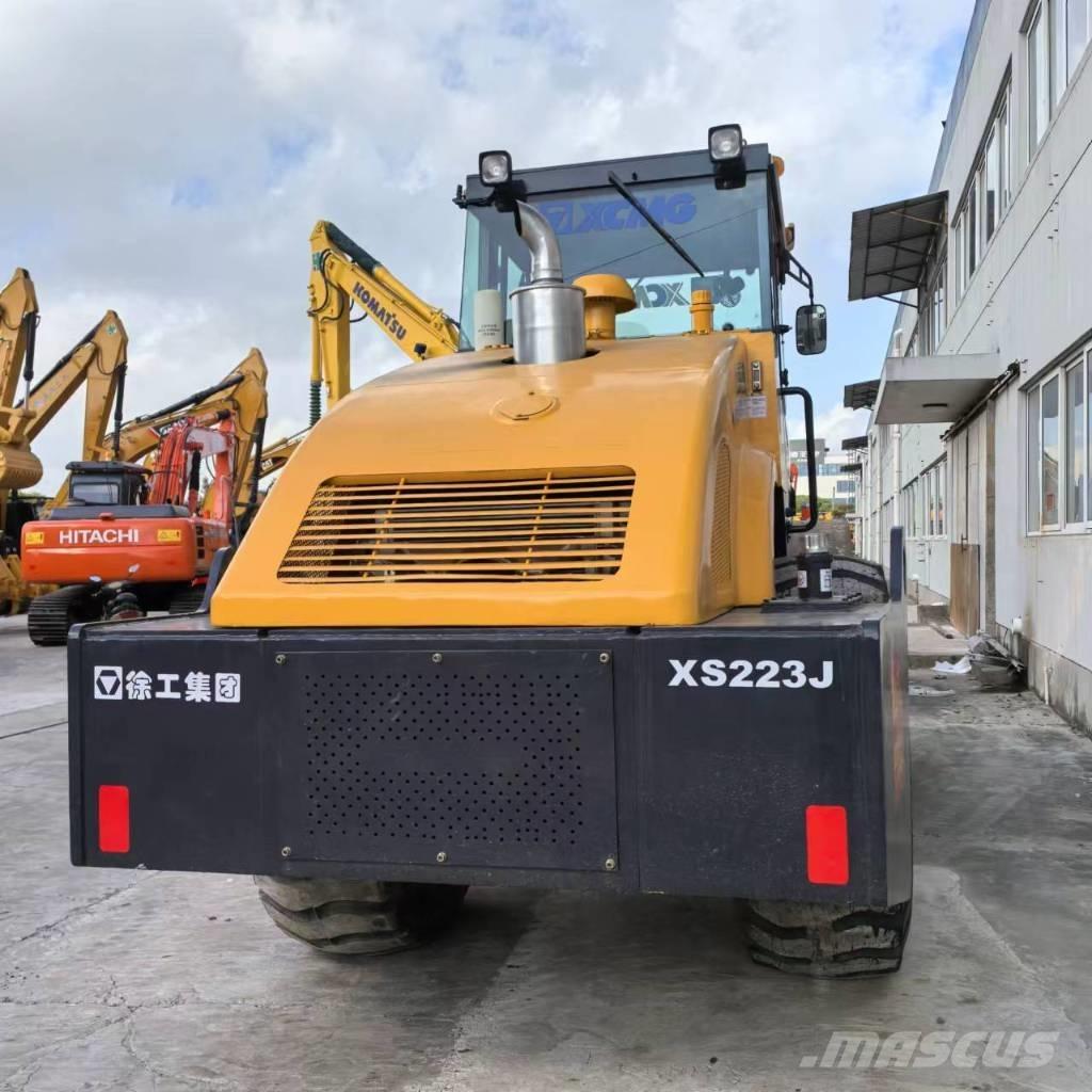 XCMG XS 223 J 單輪滾壓機