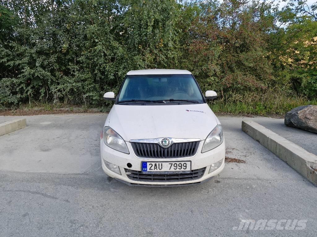 Skoda FABIA 汽車