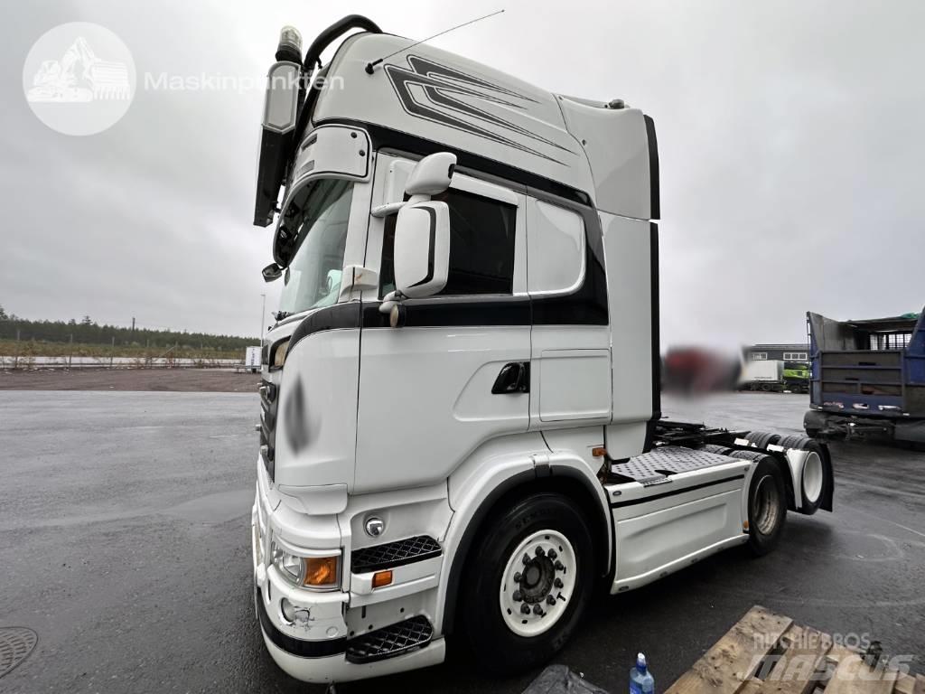 Scania R 560 LA 曳引機組件