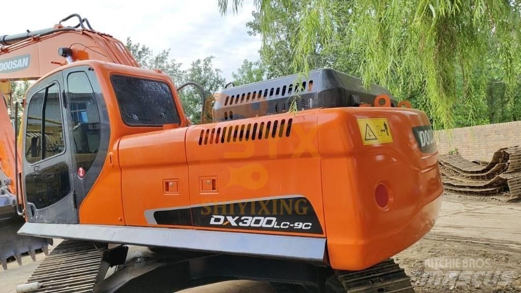 Doosan DX300LC-9C 履帶式 挖土機/掘鑿機/挖掘機