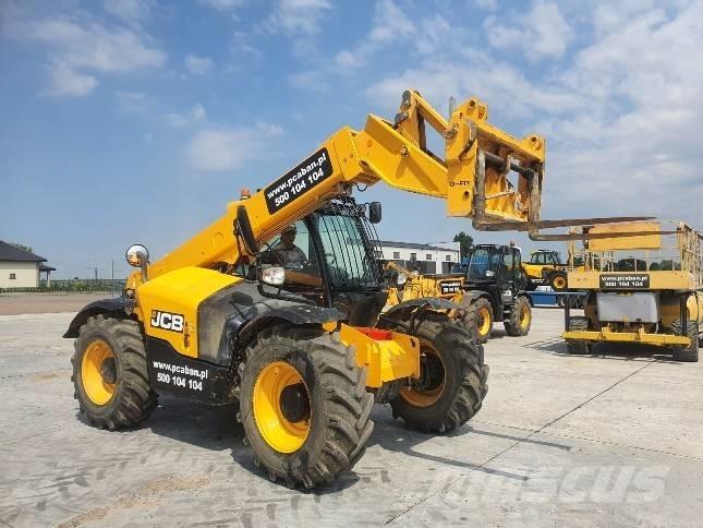 JCB 531-70 - BC24 伸縮臂操作車
