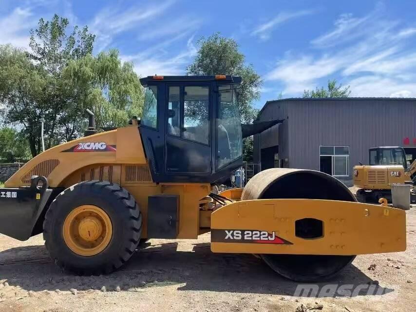 XCMG XS 223 J 單輪滾壓機