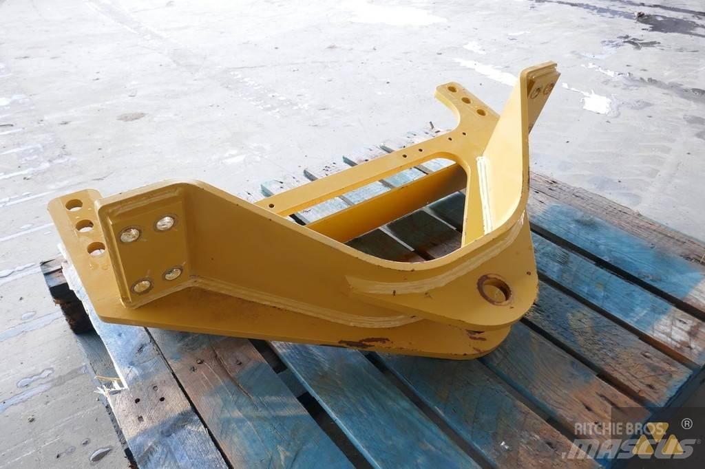 CAT 140M3 Drawbar 其他組件