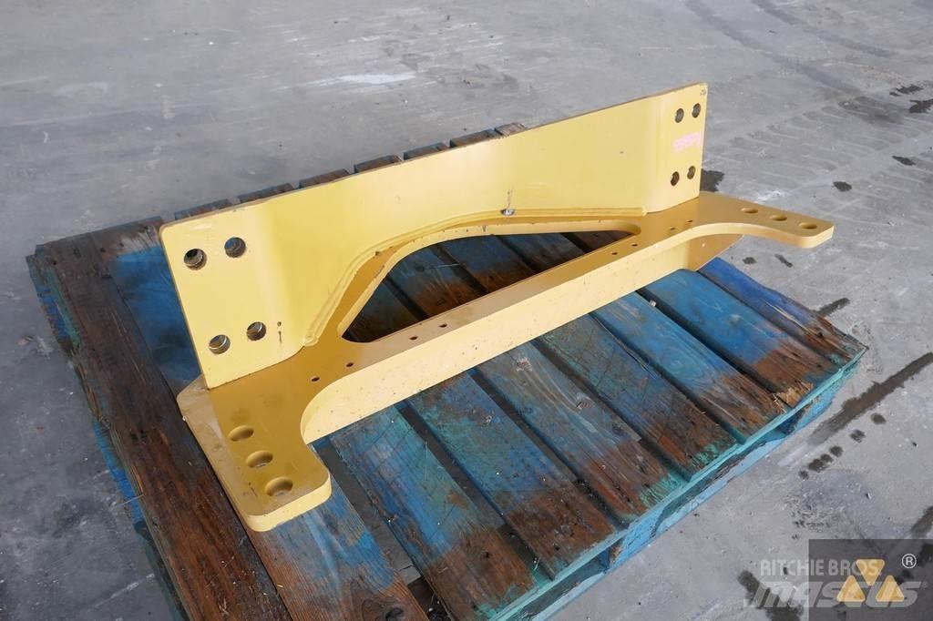 CAT 140M3 Drawbar 其他組件