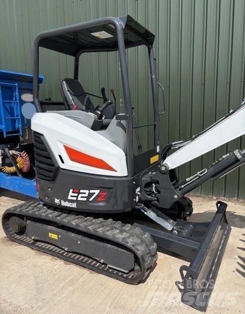 Bobcat E 27z 小型挖土機/掘鑿機<7t(小型挖掘機)
