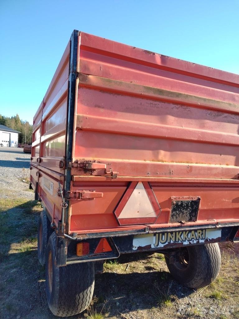 Junkkari 90 傾卸式拖車