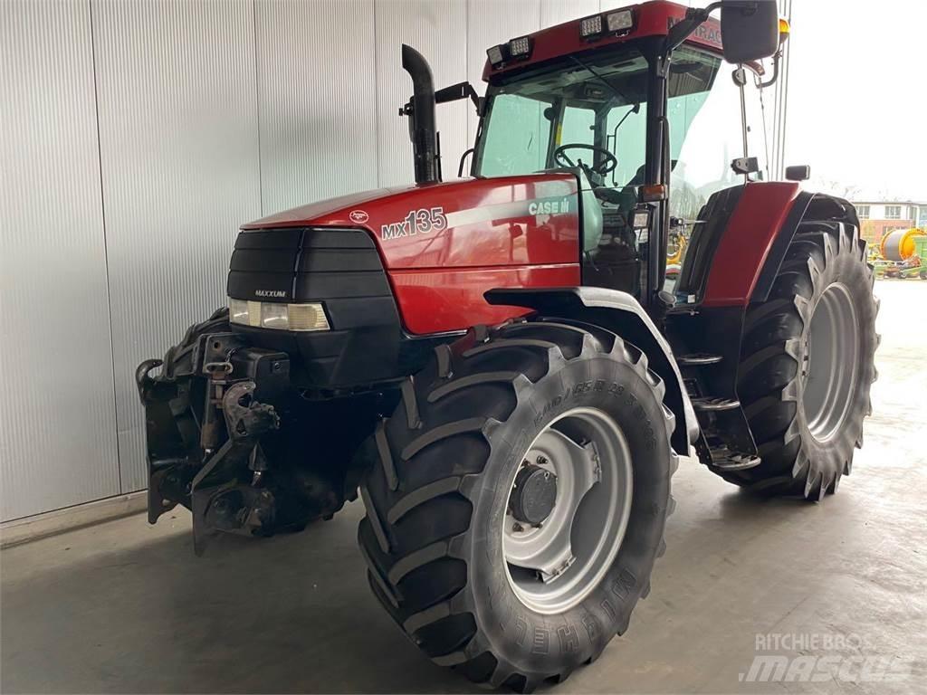 Case IH MX 135 曳引機