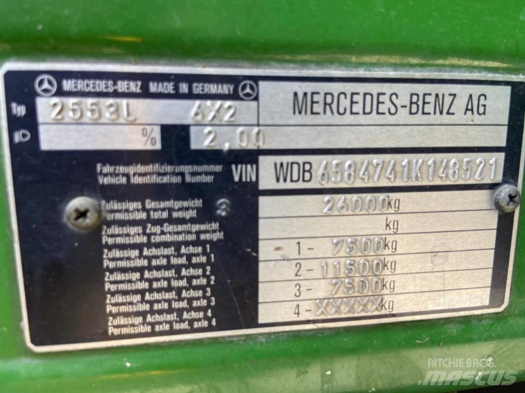 Mercedes-Benz 2553L 溫控卡車