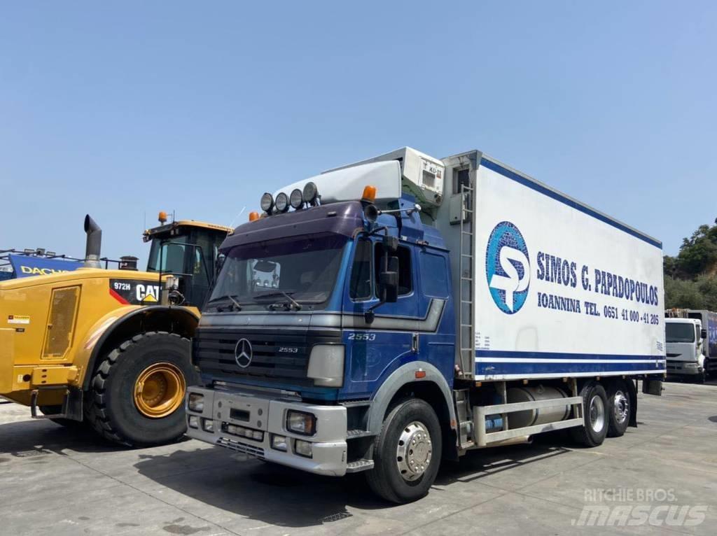 Mercedes-Benz 2553L 溫控卡車
