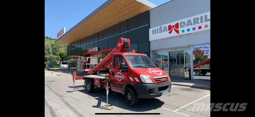 Ruthmann TB 220 卡車裝載高空作業車