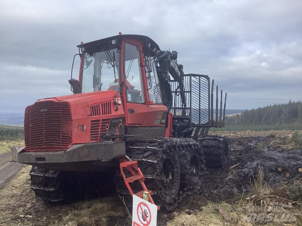 Komatsu 845 集運機