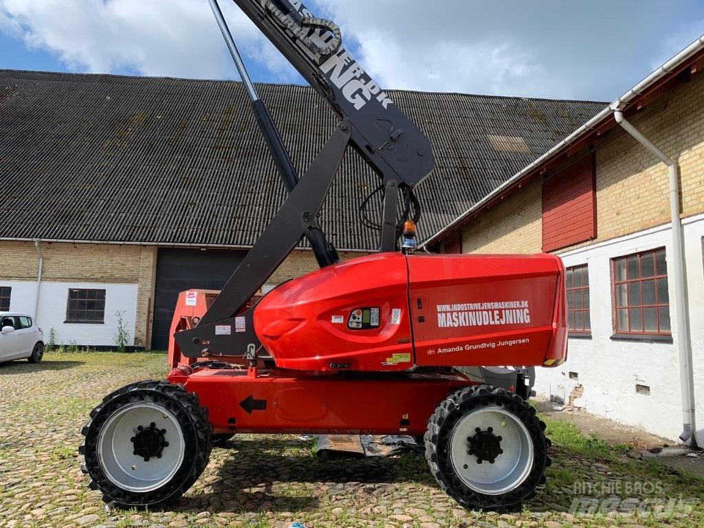 Manitou 220TJ+ 伸縮臂高空作業車
