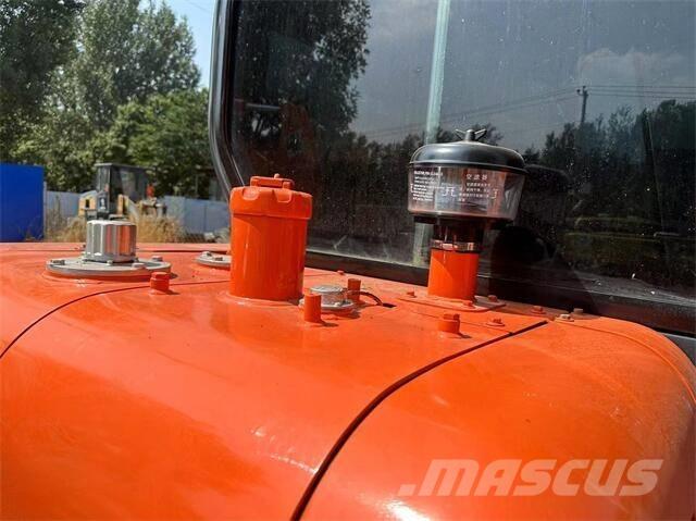 Doosan DX55 小型挖土機/掘鑿機<7t(小型挖掘機)