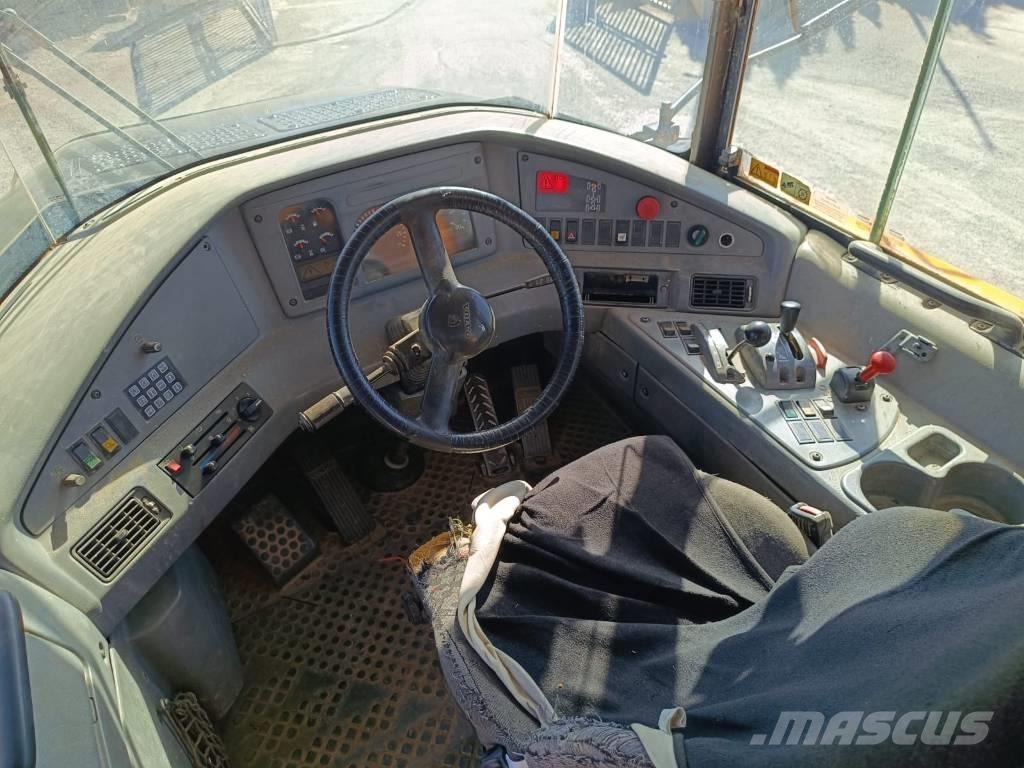 Volvo A 40 D 鉸接式起吊車