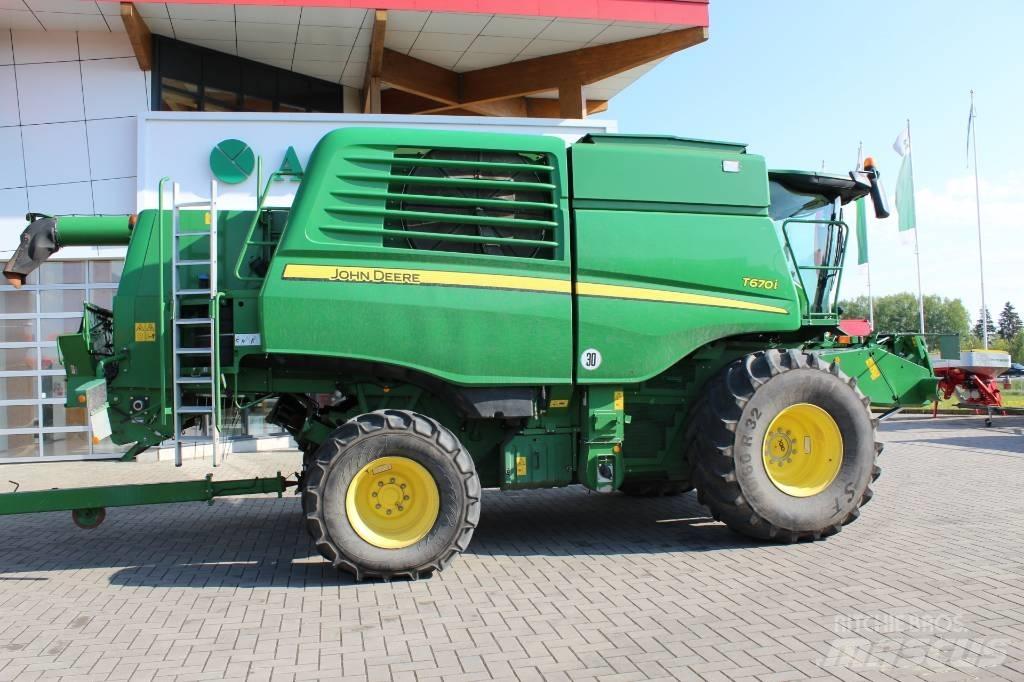 John Deere T 670 i 聯合收穫機