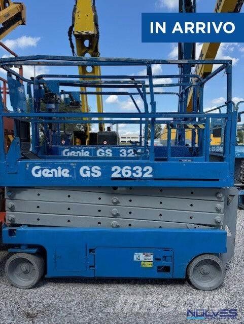 Genie GS2632 剪式升降機