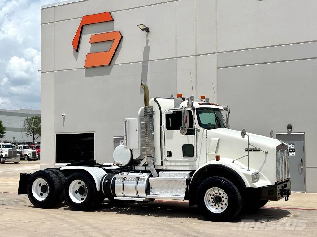 Kenworth T 800 曳引機組件