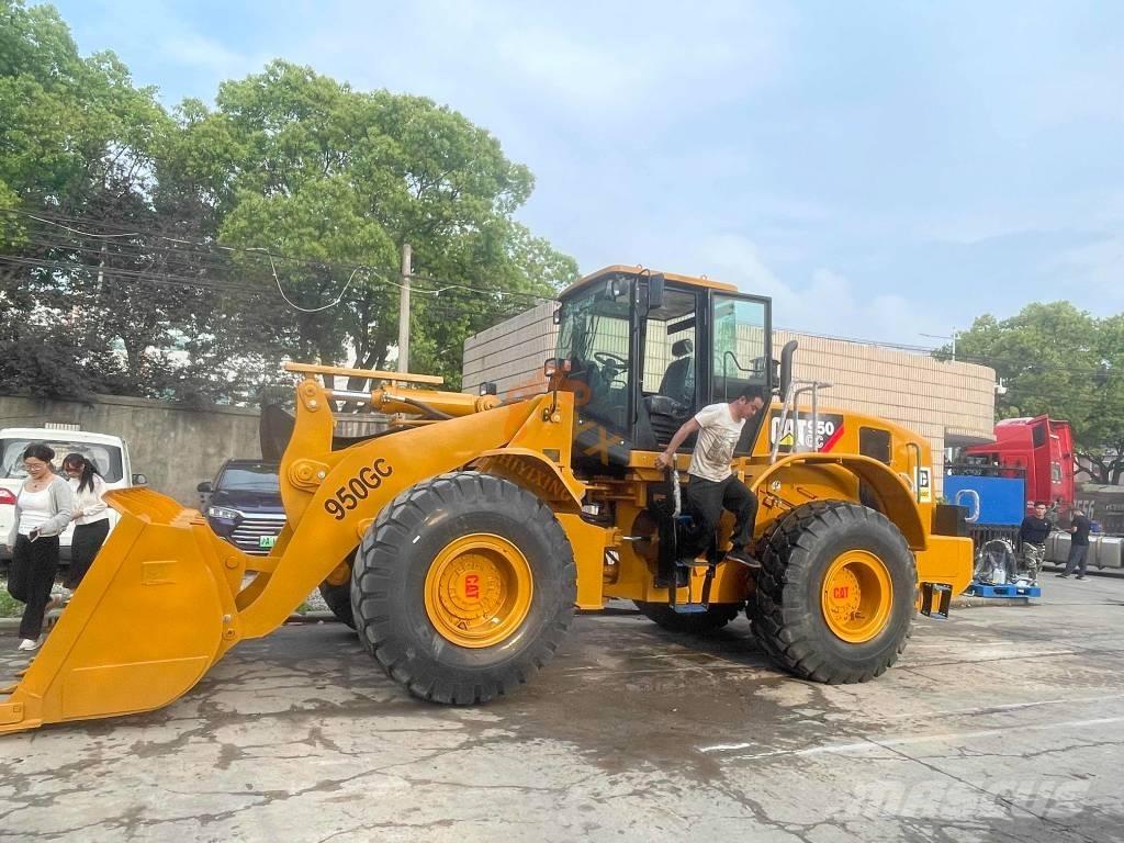 CAT 950 GC 輪胎式裝載機