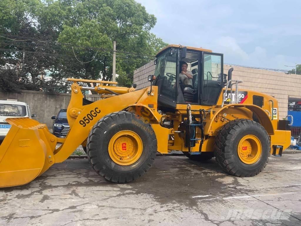CAT 950 GC 輪胎式裝載機