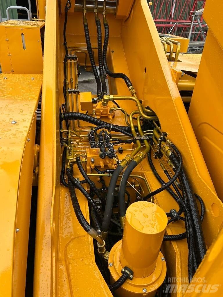 XCMG XCR70_E 越野起重機