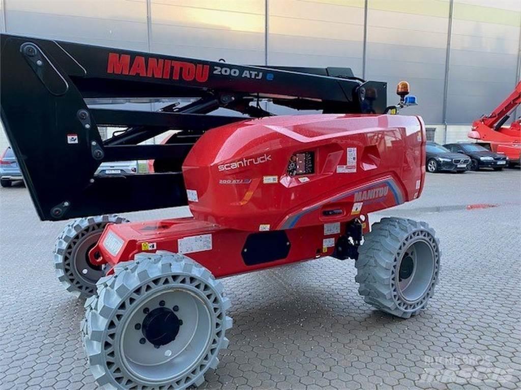 Manitou 200ATJE 曲臂高空作業車