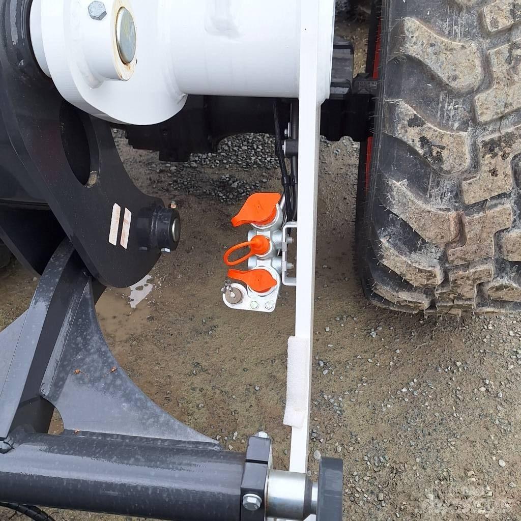 Bobcat Radlader 輪胎式裝載機