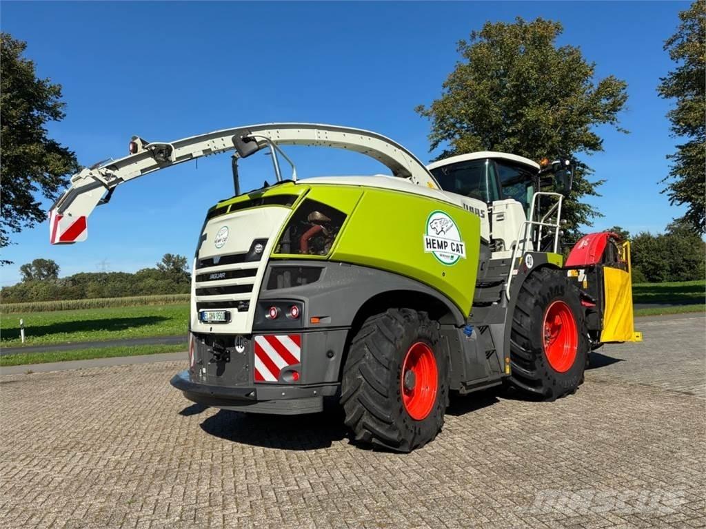 CLAAS Jaguar 950 牧草收穫機
