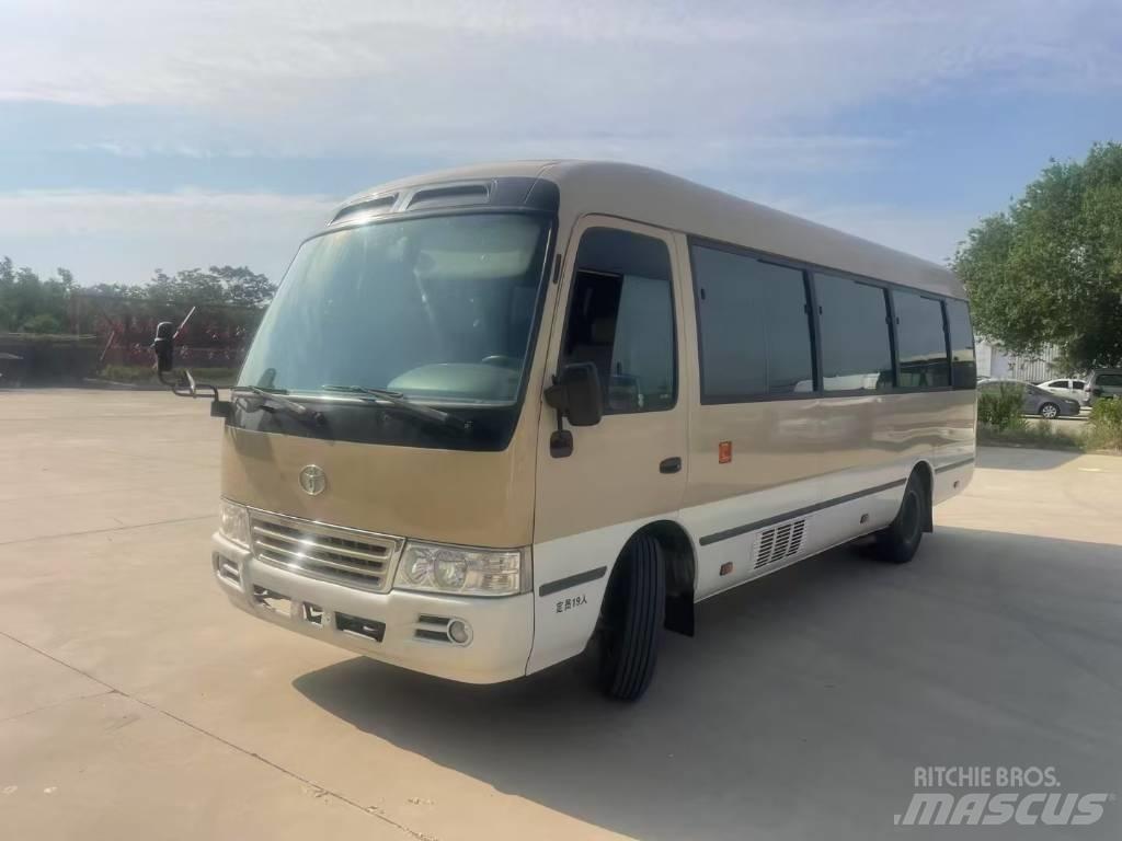 Toyota Coaster 公路客運汽車