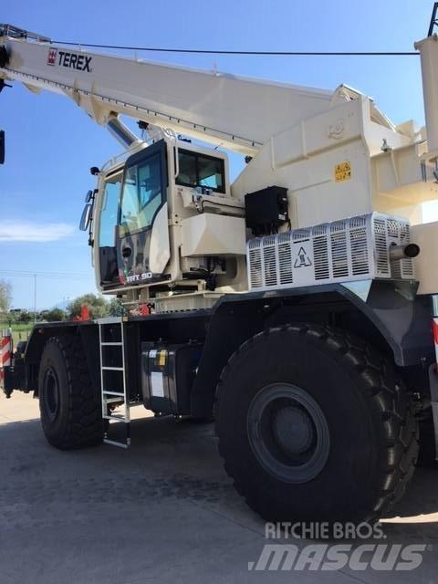 Terex TRT90 越野起重機