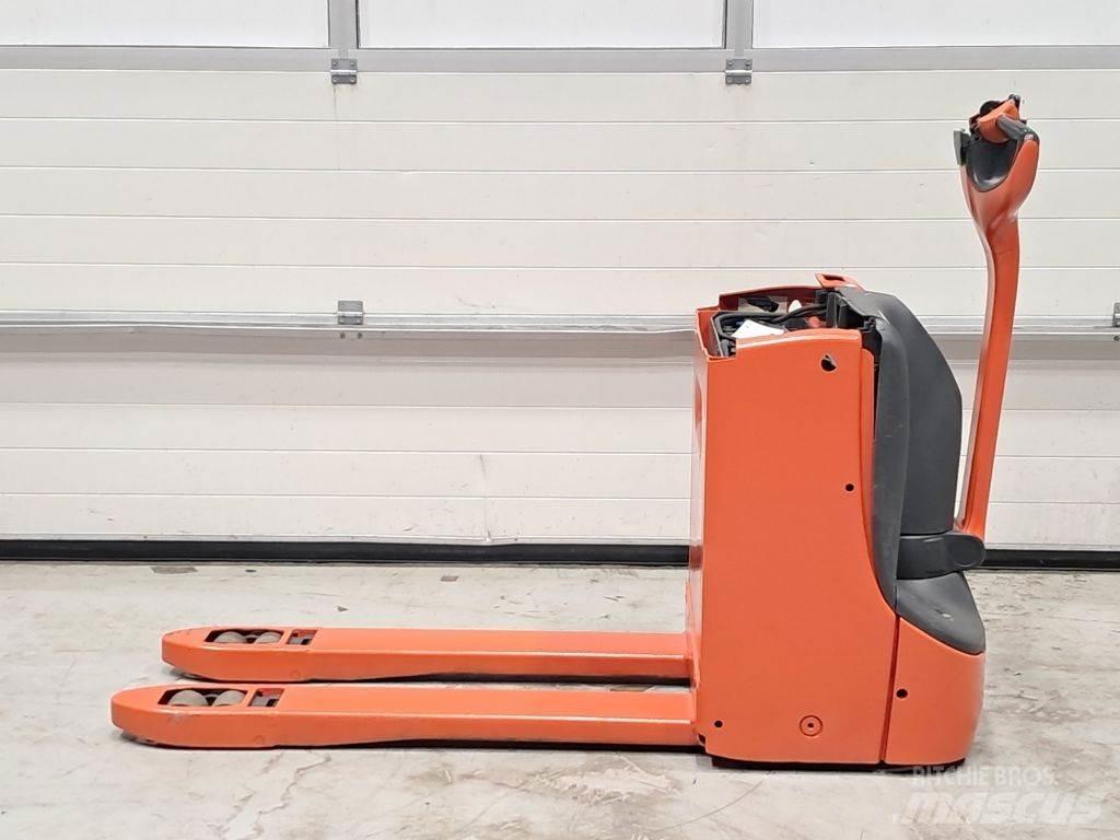 Linde T16 低架升降機