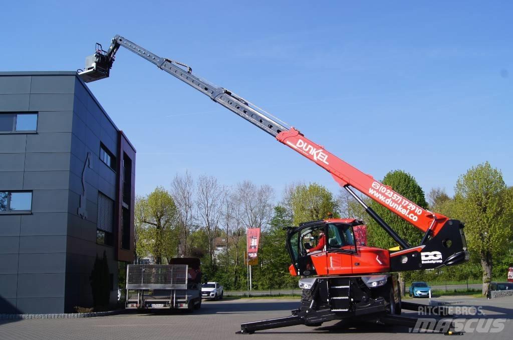 Manitou MRT 2660 伸縮臂操作車