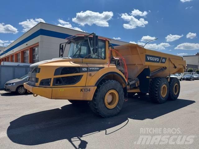 Volvo A25G 鉸接式起吊車