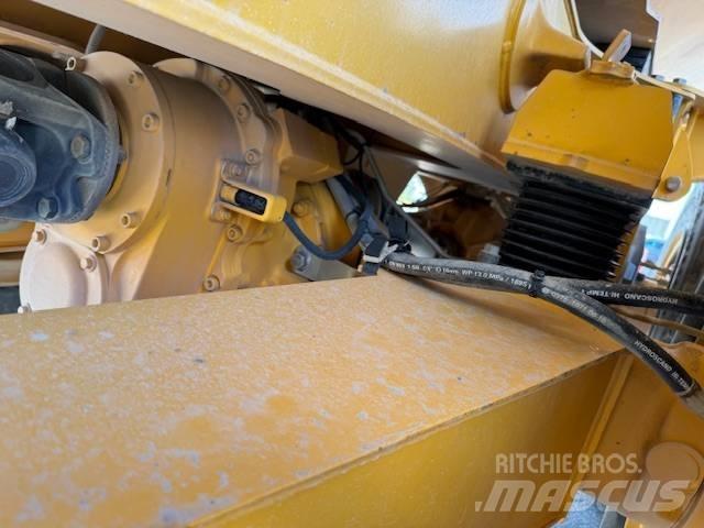 Volvo A25G 鉸接式起吊車