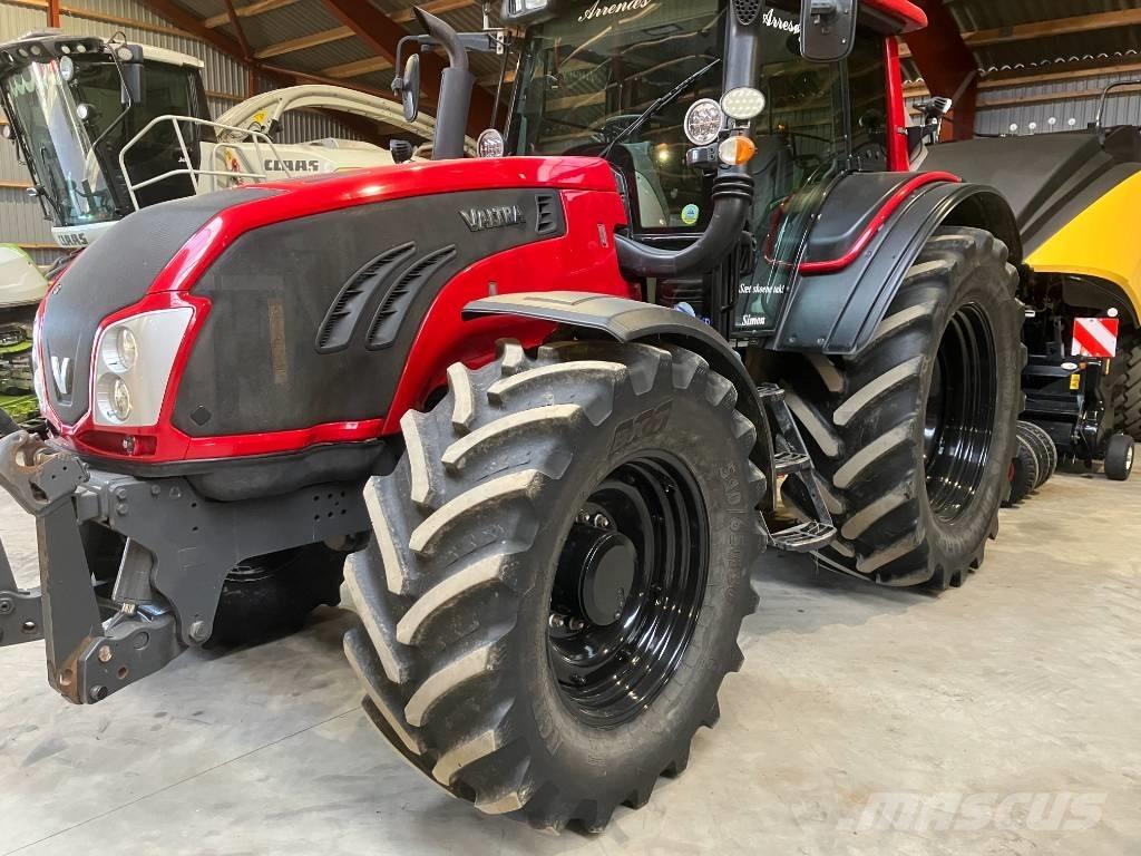 Valtra T 153 HT 曳引機