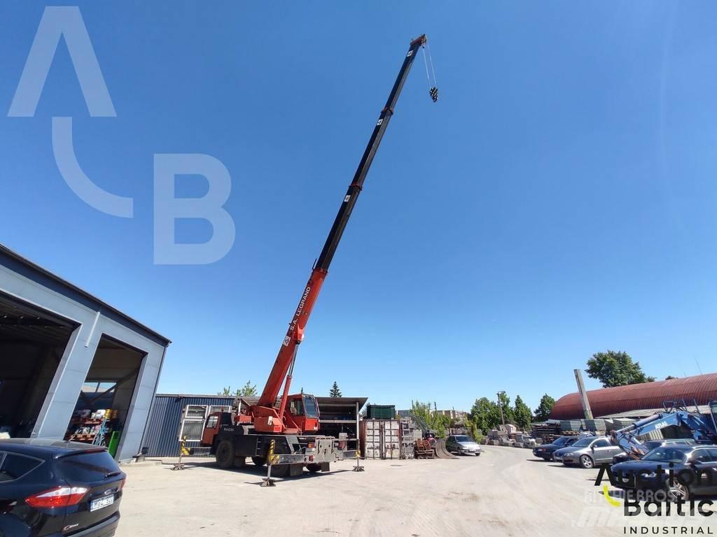 Liebherr LTM 1025 全路面起重機/吊車