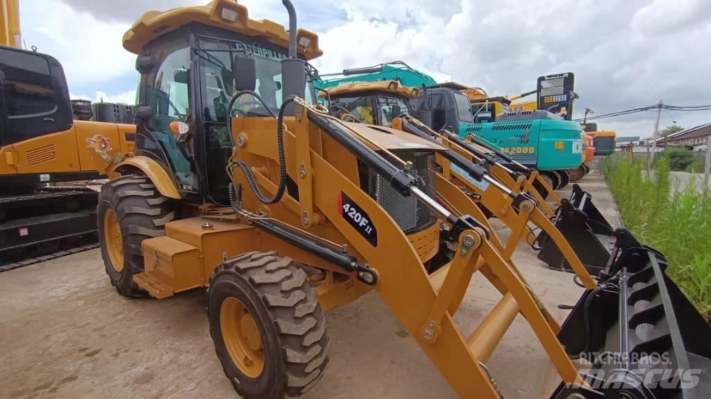 CAT 420 F 反鏟裝載機