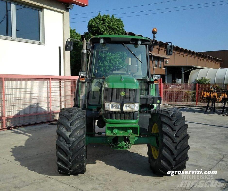 John Deere 6430 曳引機