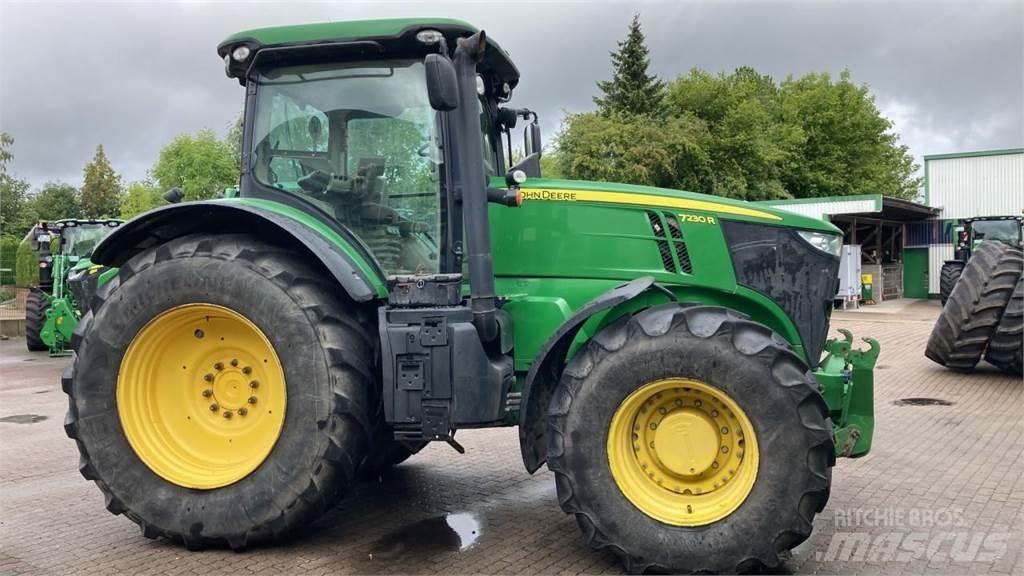 John Deere 7230R 曳引機