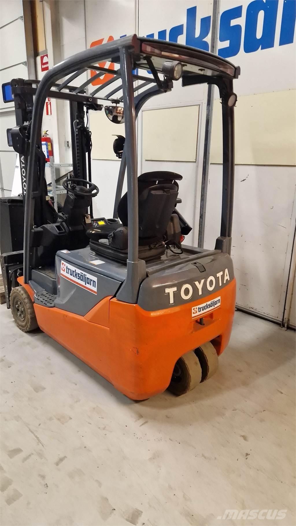 Toyota 8FBE16T 電動堆高機