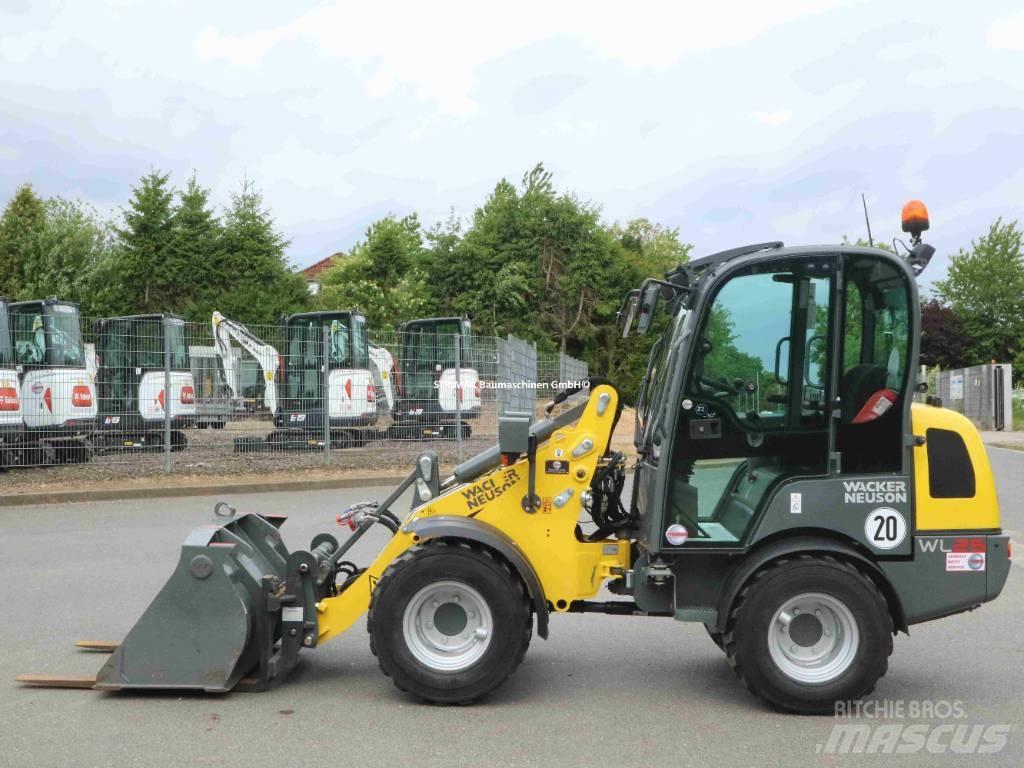 Wacker Neuson WL 25 輪胎式裝載機