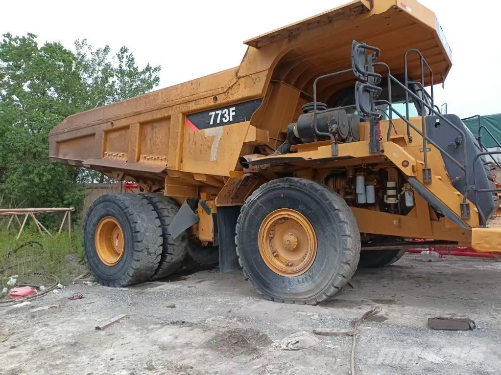 CAT 773 F 剛性傾卸卡車