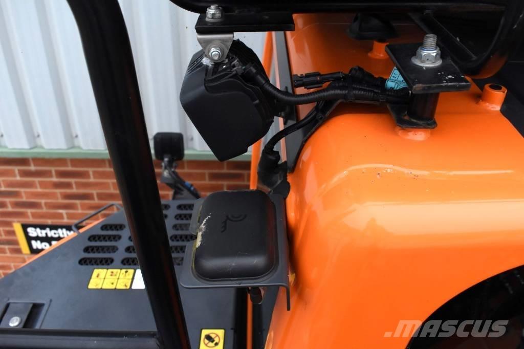 Develon DX140LCR-7 履帶式 挖土機/掘鑿機/挖掘機