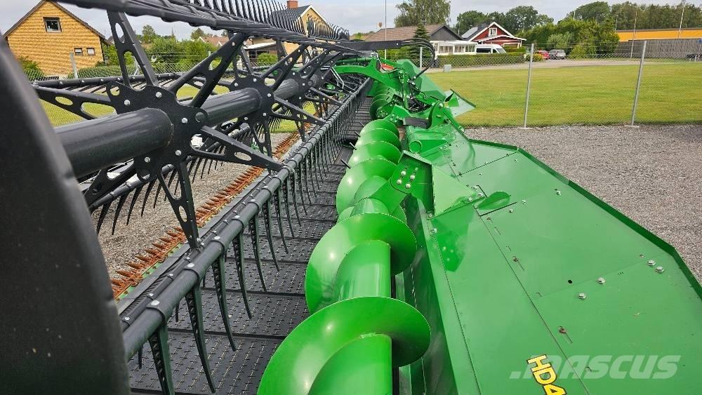 John Deere X9 1100 聯合收穫機