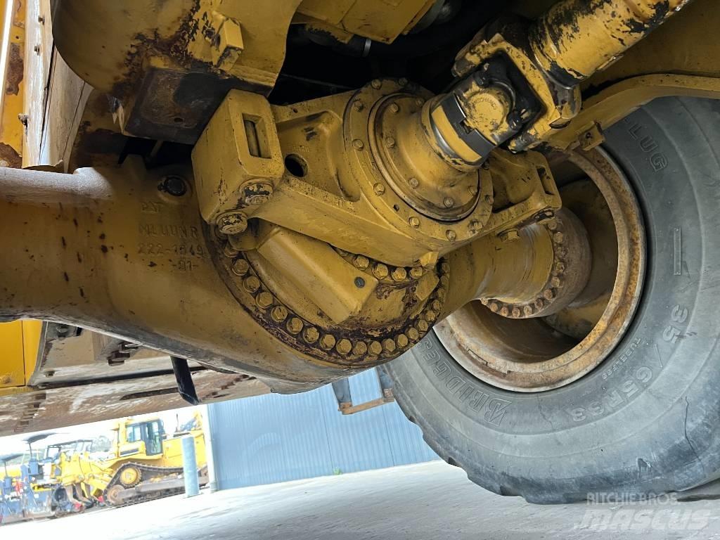 CAT 988H 輪胎式裝載機