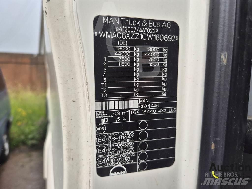 MAN TGX18.440BLS 曳引機組件