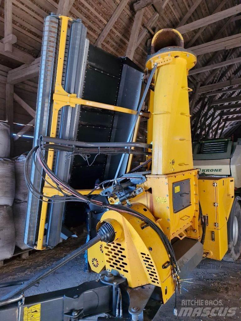 Elho Cobra 7710 T 牧草收穫機