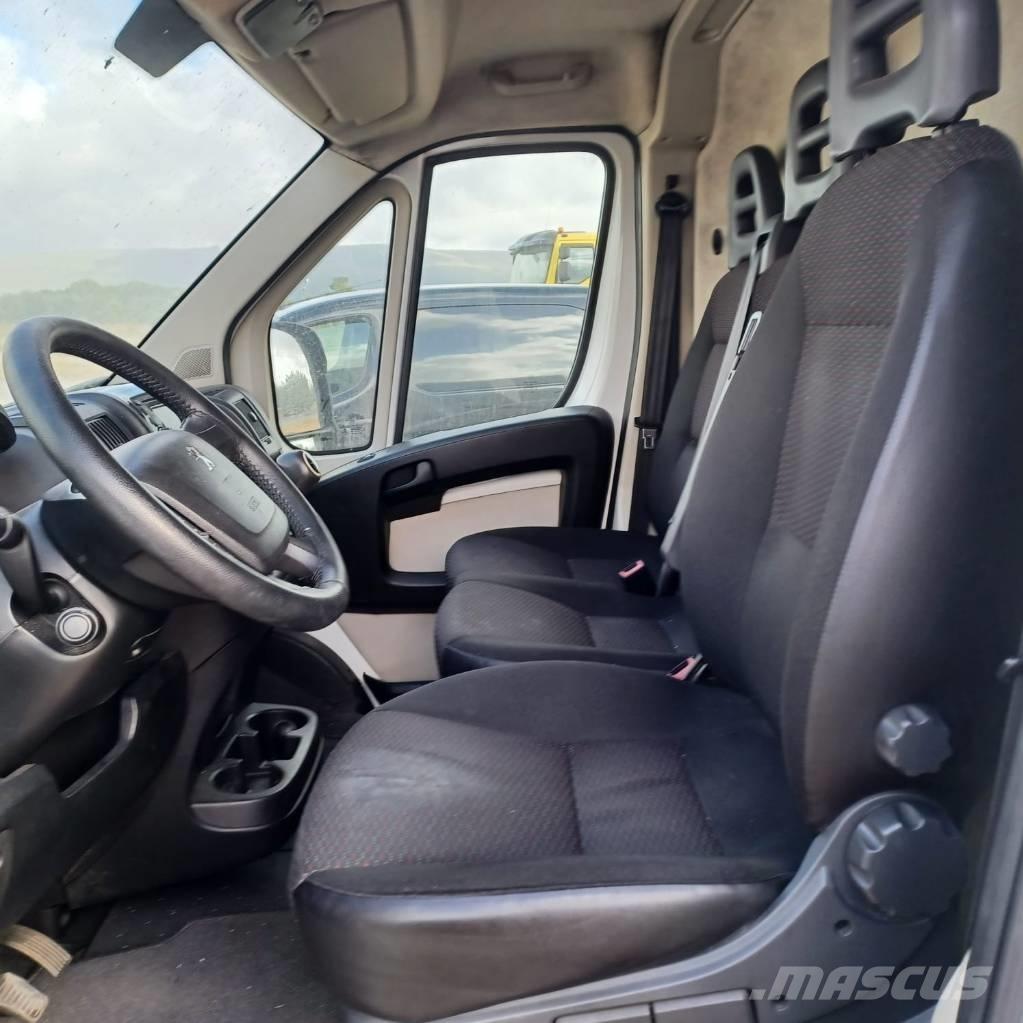 Peugeot Boxer 皮卡.傳統半斗卡車/側卸板