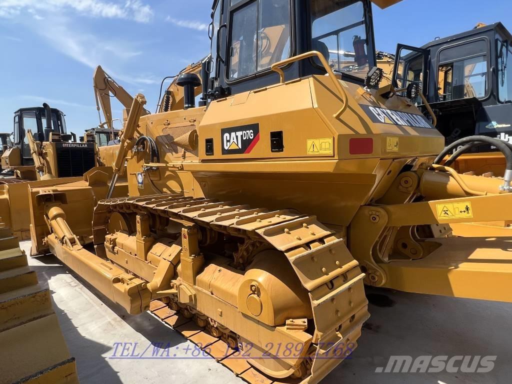 CAT D7G 平土機